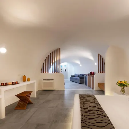 Villa San Martino Cave Pírgosz